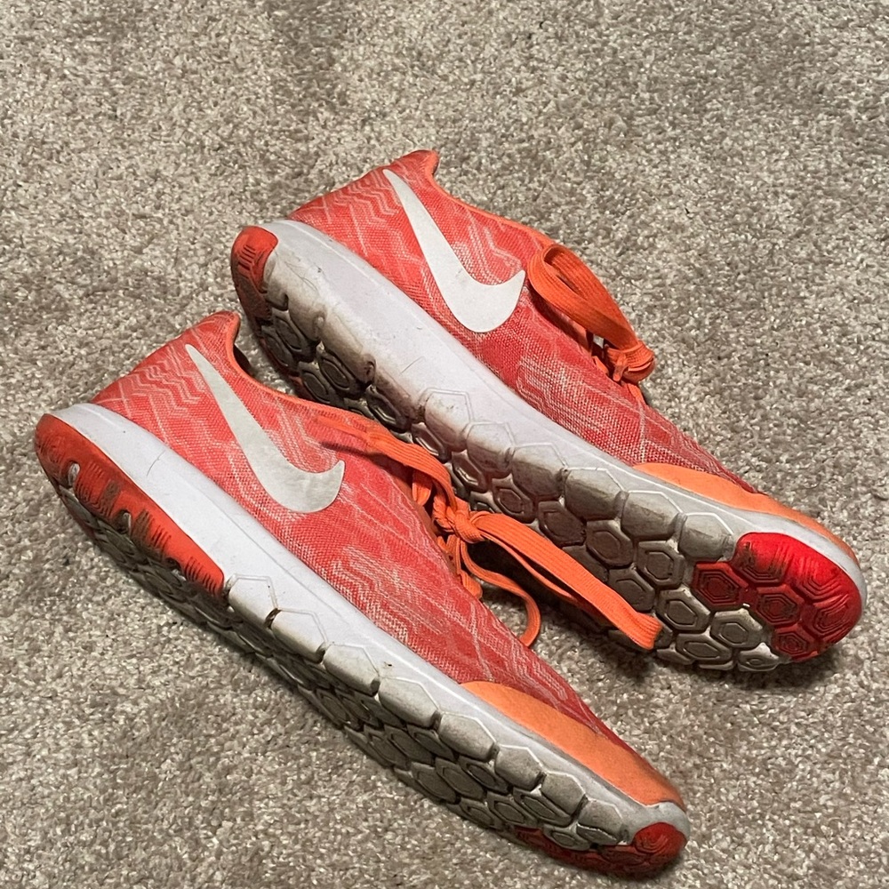 Nike Running Shoes - Picture 3 of 4